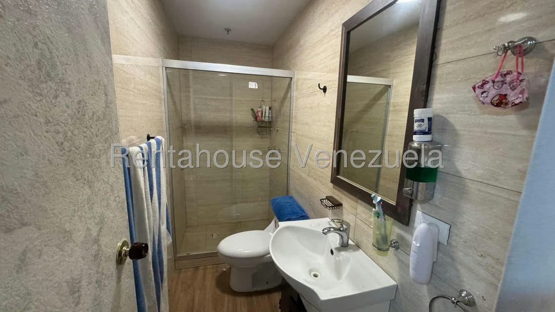 Comercial (Local Comercial) en Venta en Santa Monica, Distrito Metropolitano - 16
