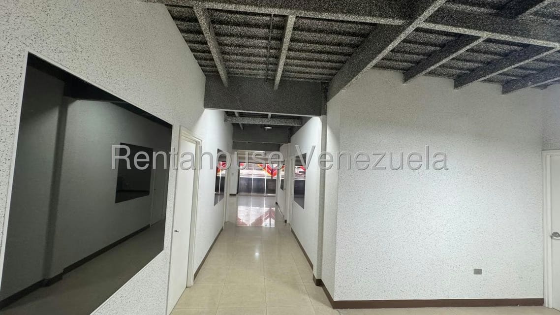 Comercial (Local Comercial) en Venta en Santa Monica, Distrito Metropolitano - 20