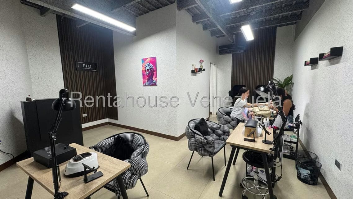 Comercial (Local Comercial) en Venta en Santa Monica, Distrito Metropolitano - 23