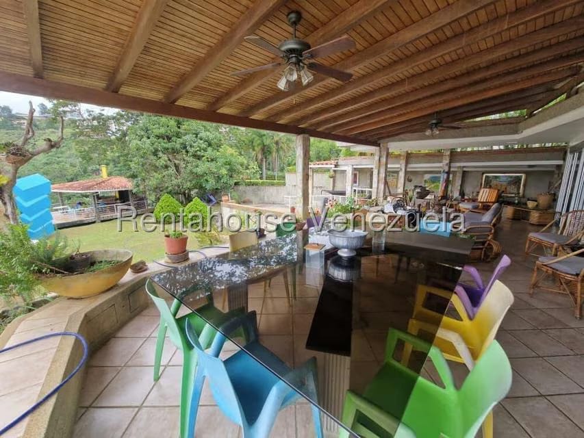Casa (1 Nivel) en Venta en Lomas de La Lagunita, Distrito Metropolitano - 13