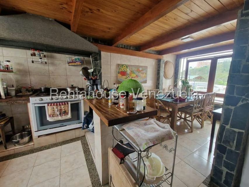 Casa (1 Nivel) en Venta en Lomas de La Lagunita, Distrito Metropolitano - 30