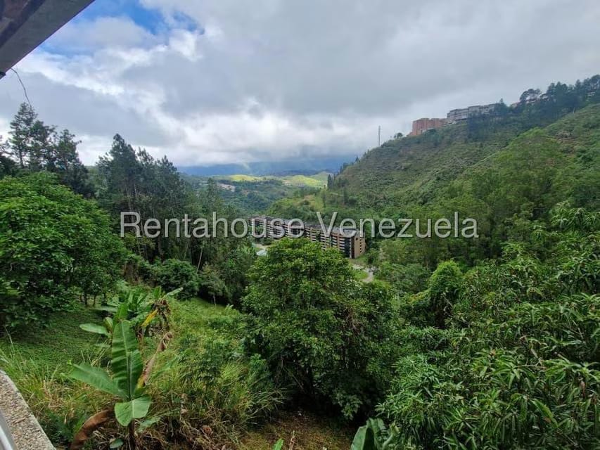 Casa (1 Nivel) en Venta en Lomas de La Lagunita, Distrito Metropolitano - 46