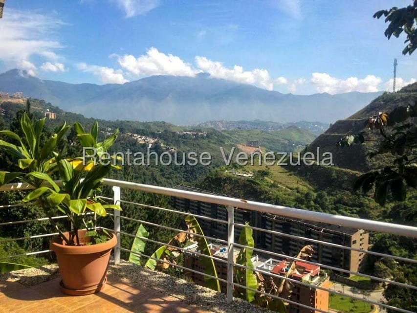 Casa (1 Nivel) en Venta en Lomas de La Lagunita, Distrito Metropolitano - 47