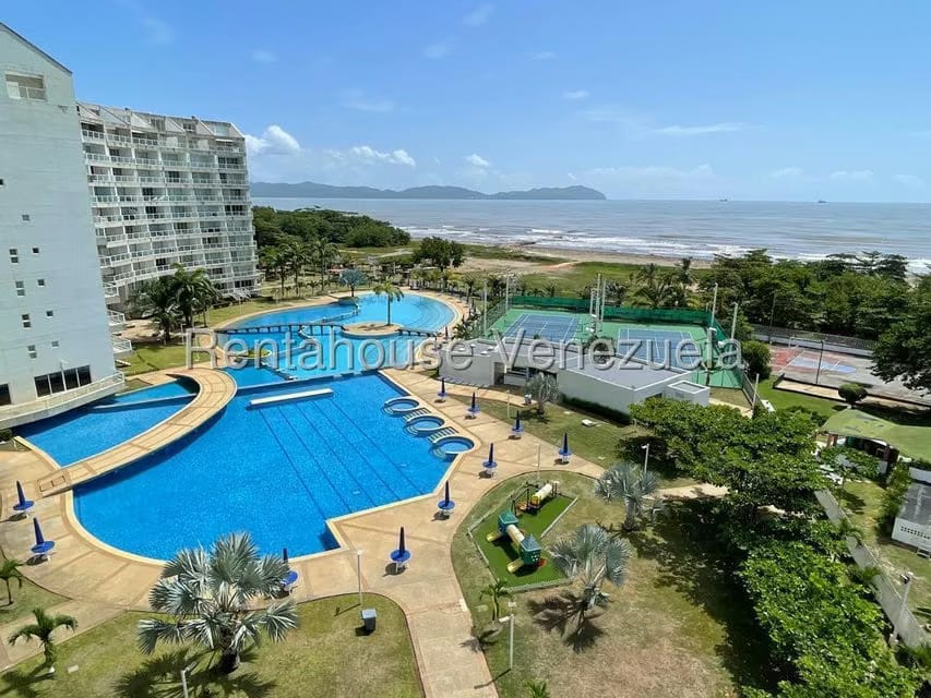 Apartamento (1 Nivel) en Venta en Agua Sal, Miranda - 16