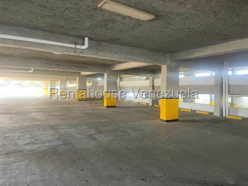 Apartamento (1 Nivel) en Venta en Agua Sal, Miranda - 33