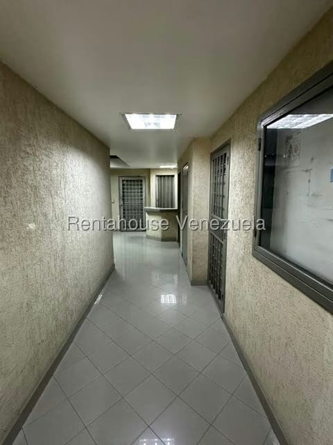 Comercial (Oficina) en Alquiler en La Trinidad, Distrito Metropolitano - 5
