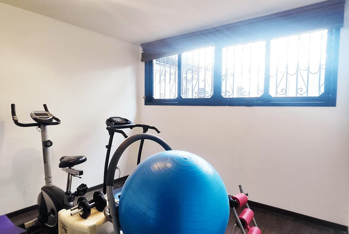 Hermosa Casa en Venta Prados Del Este. - 10