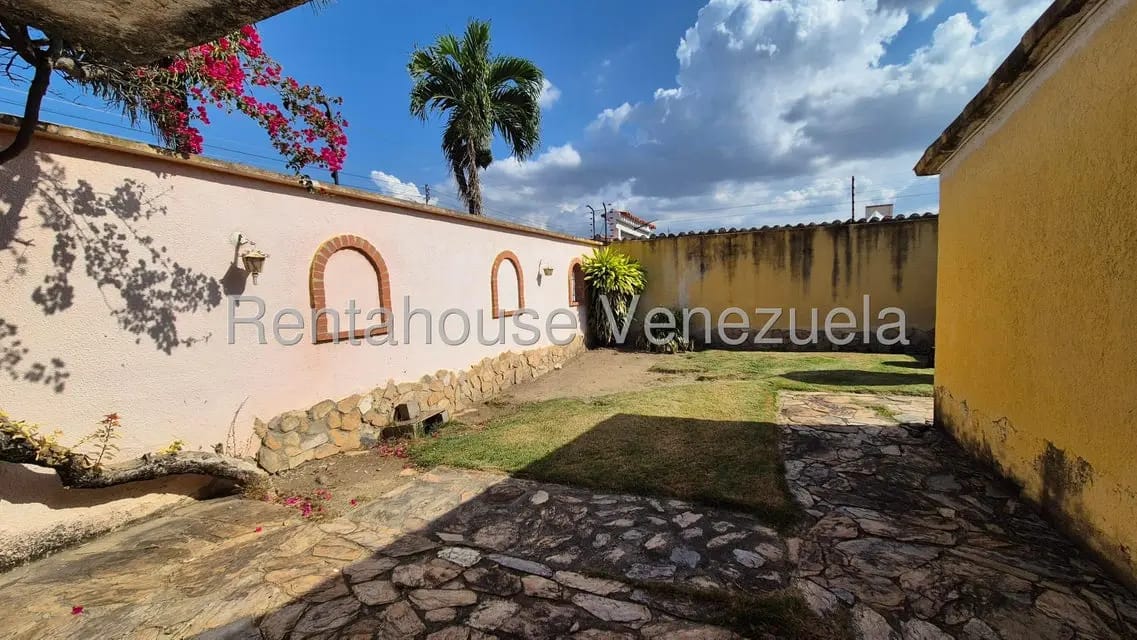 Casa (1 Nivel) en Venta en El Recreo, Lara - 35