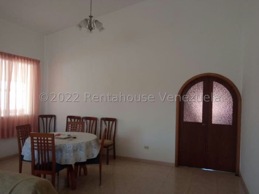 Casa (1 Nivel) en Venta en Ciudad Balneario Higuerote, Miranda - 17