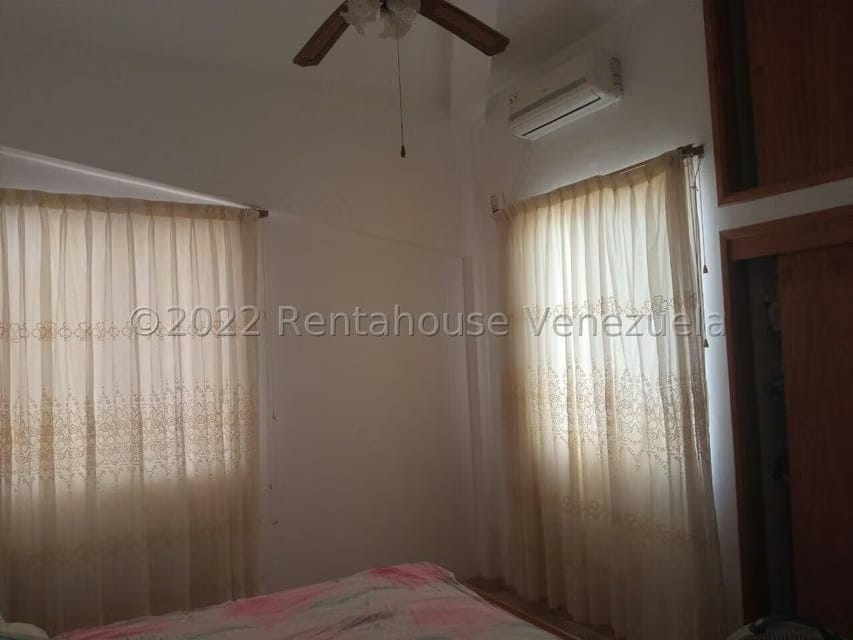 Casa (1 Nivel) en Venta en Ciudad Balneario Higuerote, Miranda - 25