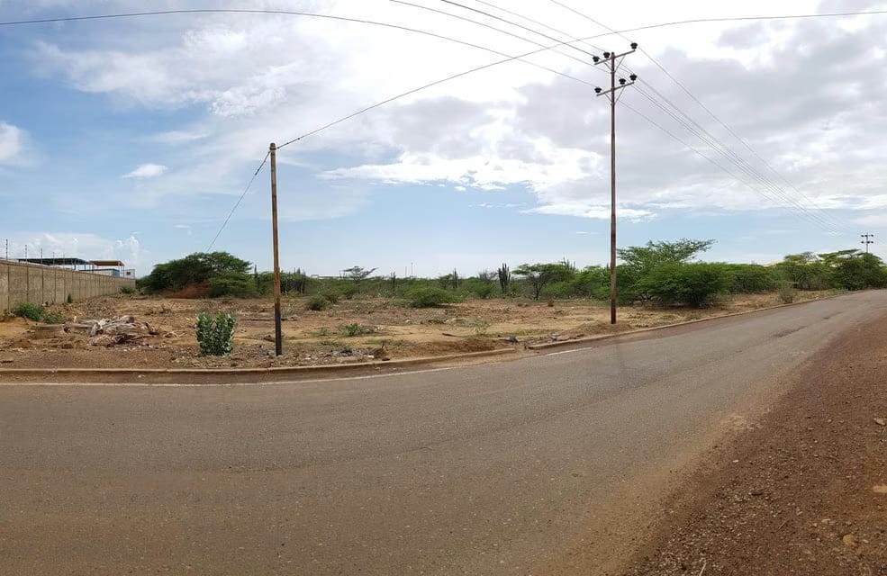 Terreno (Industrial) en Venta en Intercomunal Coro La Vela, Falcon - 2