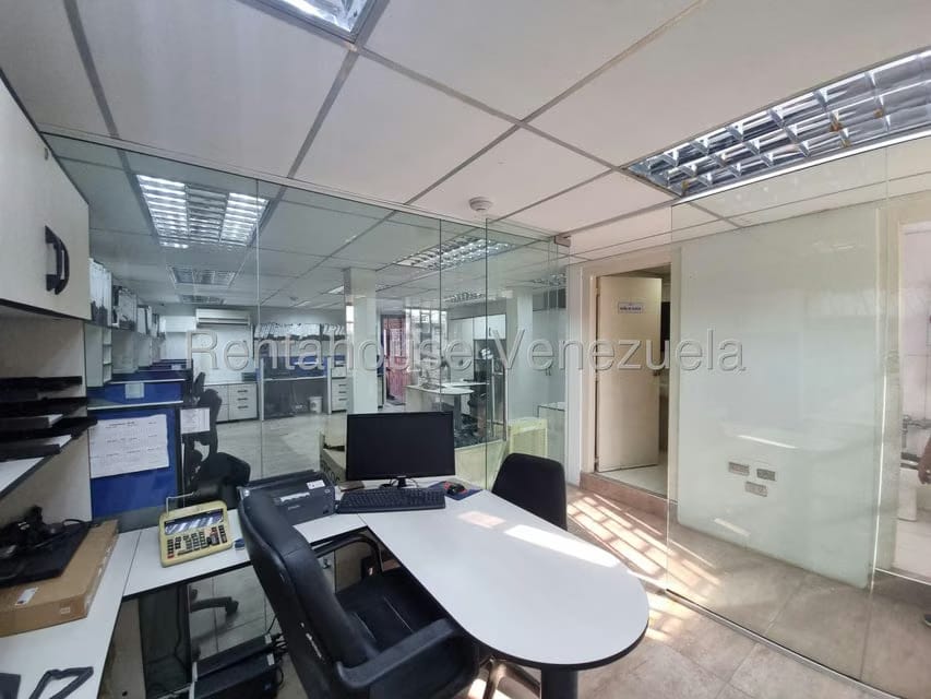 Comercial (Industrial) en Venta en Zona Industrial Las Vegas, Aragua - 11