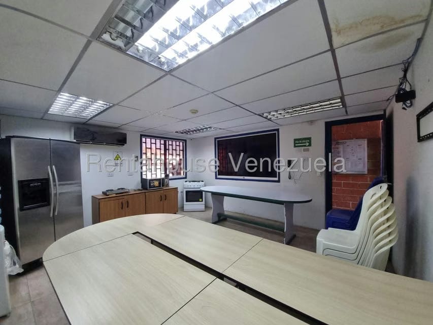 Comercial (Industrial) en Venta en Zona Industrial Las Vegas, Aragua - 14