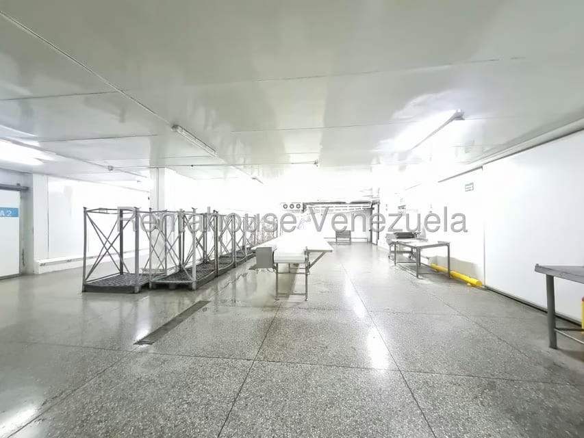 Comercial (Industrial) en Venta en Zona Industrial Las Vegas, Aragua - 17