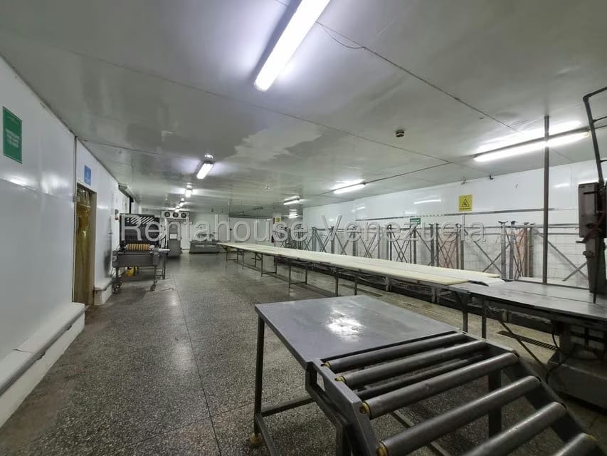 Comercial (Industrial) en Venta en Zona Industrial Las Vegas, Aragua - 19