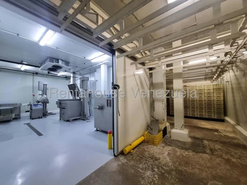 Comercial (Industrial) en Venta en Zona Industrial Las Vegas, Aragua - 21