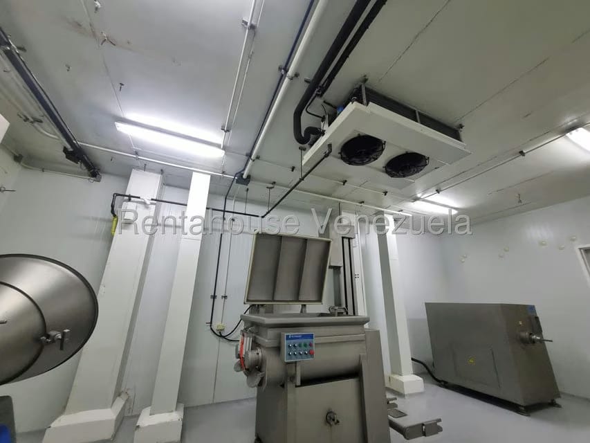 Comercial (Industrial) en Venta en Zona Industrial Las Vegas, Aragua - 27