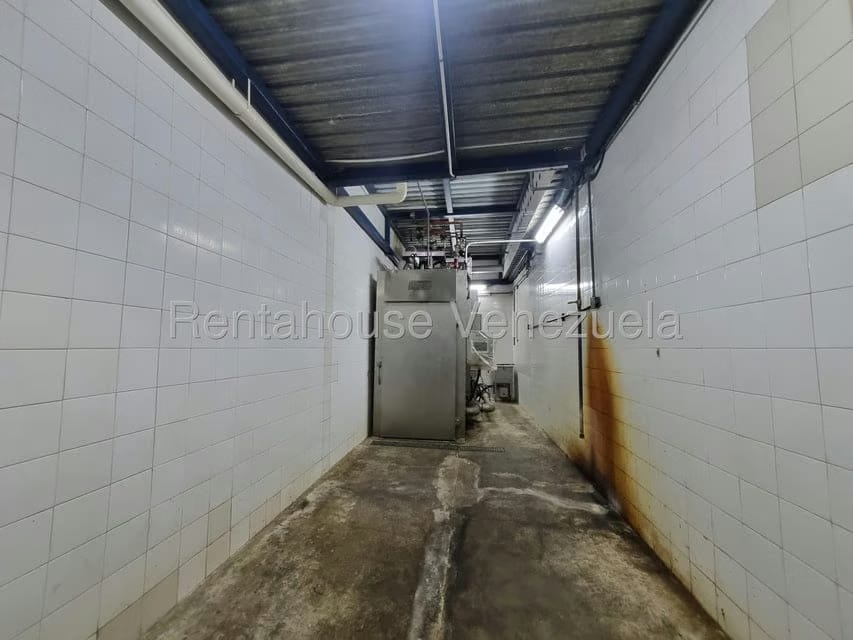 Comercial (Industrial) en Venta en Zona Industrial Las Vegas, Aragua - 28