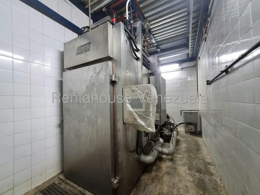 Comercial (Industrial) en Venta en Zona Industrial Las Vegas, Aragua - 29