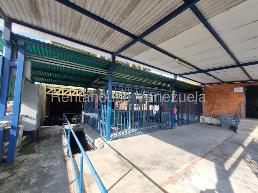 Comercial (Industrial) en Venta en Zona Industrial Las Vegas, Aragua - 41