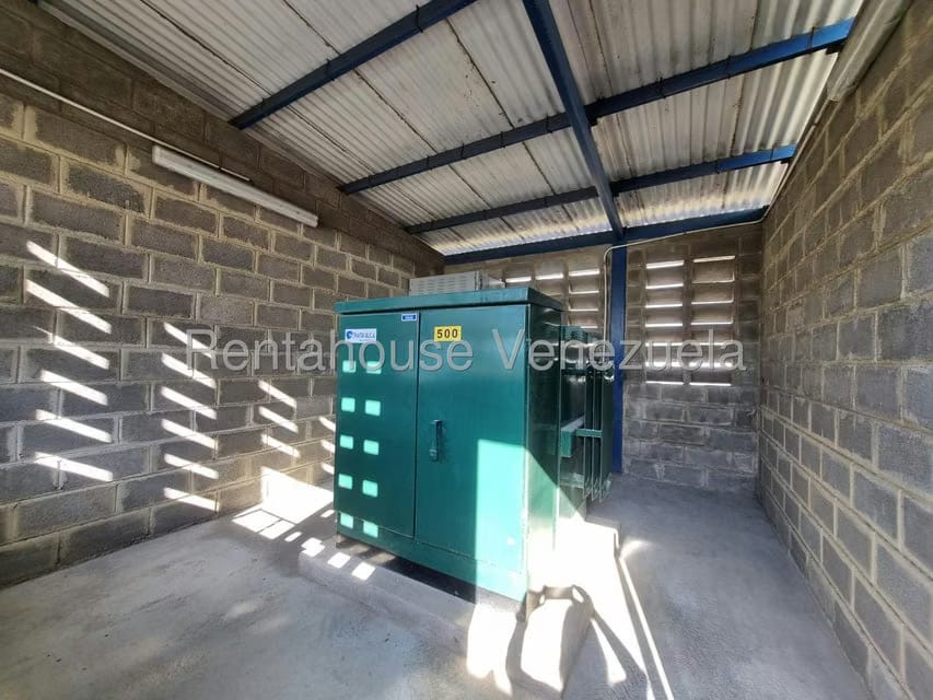 Comercial (Industrial) en Venta en Zona Industrial Las Vegas, Aragua - 50