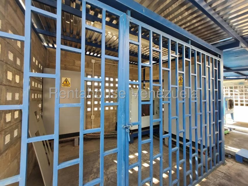 Comercial (Industrial) en Venta en Zona Industrial Las Vegas, Aragua - 51