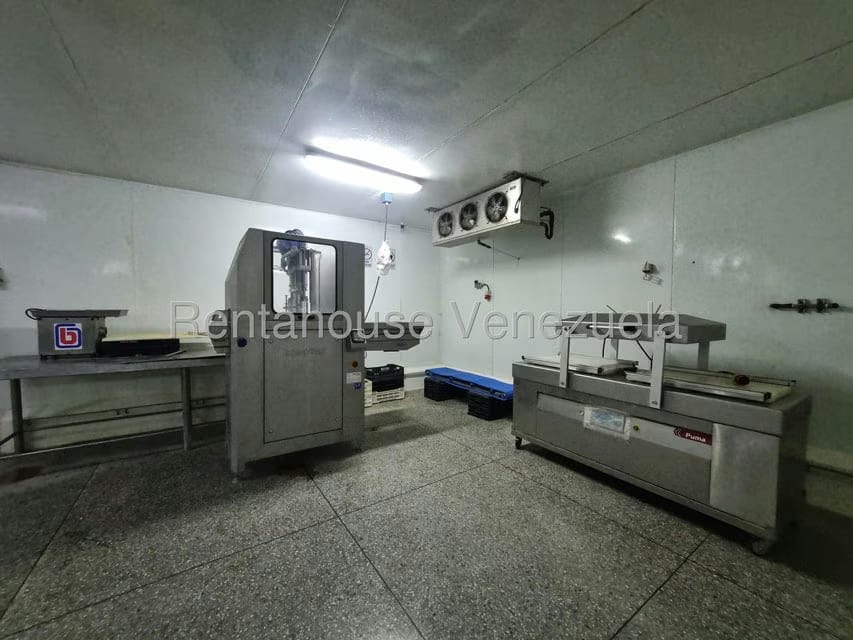 Comercial (Industrial) en Venta en Zona Industrial Las Vegas, Aragua - 53