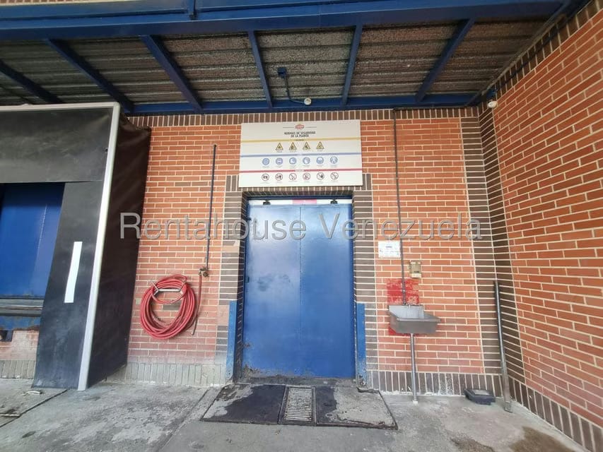 Comercial (Industrial) en Venta en Zona Industrial Las Vegas, Aragua - 57