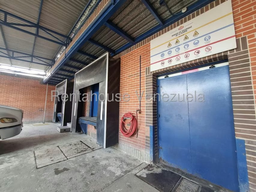 Comercial (Industrial) en Venta en Zona Industrial Las Vegas, Aragua - 58