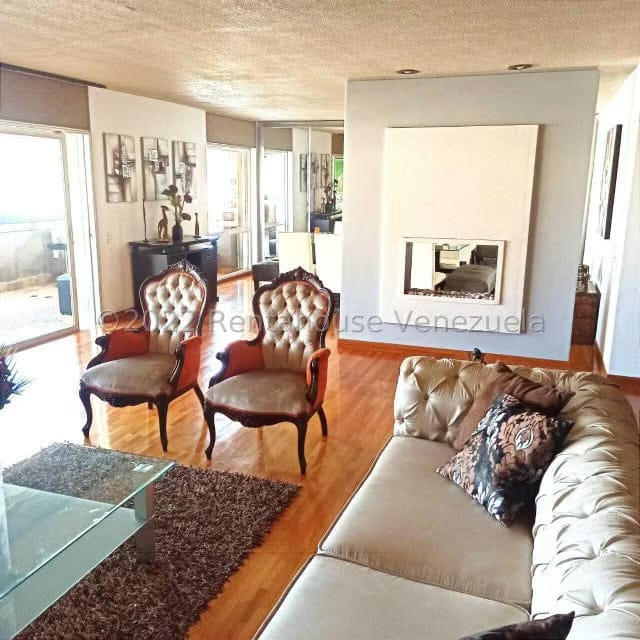 Apartamento (Penthouse) en Venta en La Florida, Distrito Metropolitano - 9