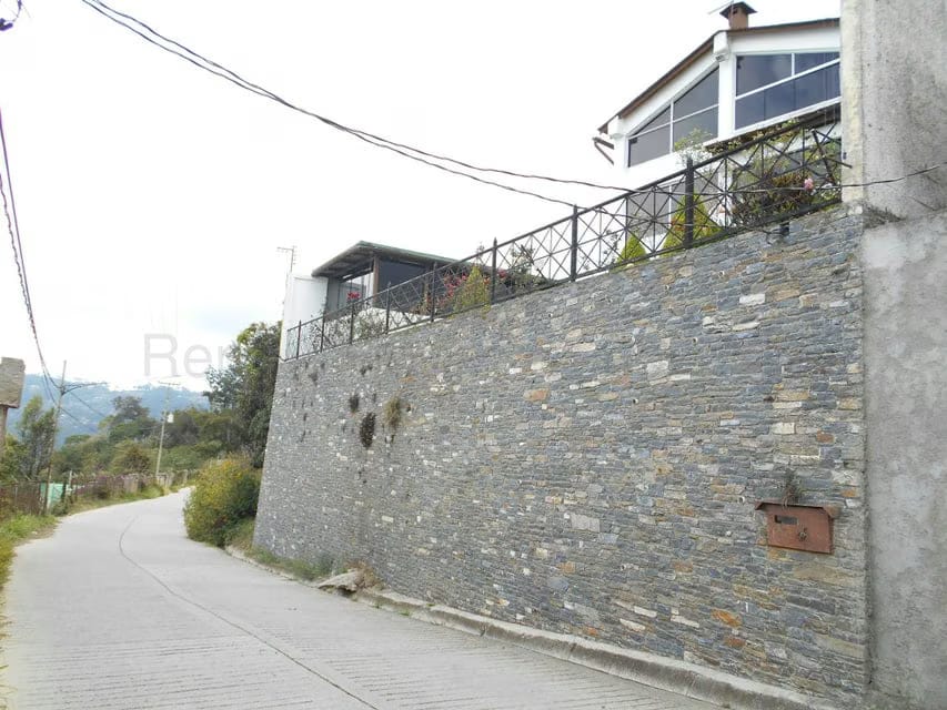 Casa (1 Nivel) en Venta en El Junko Country Club, Vargas - 50