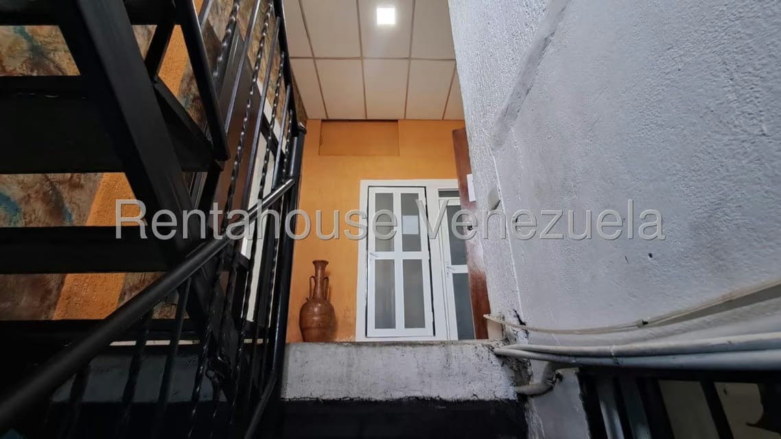 Casa (Multipes Niveles) en Venta en Parroquia Catedral, Lara - 12