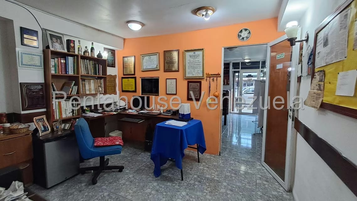 Casa (Multipes Niveles) en Venta en Parroquia Catedral, Lara - 21