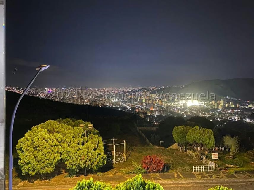 Casa (Multipes Niveles) en Venta en Terrazas de Bella Vista, Distrito Metropolitano - 85