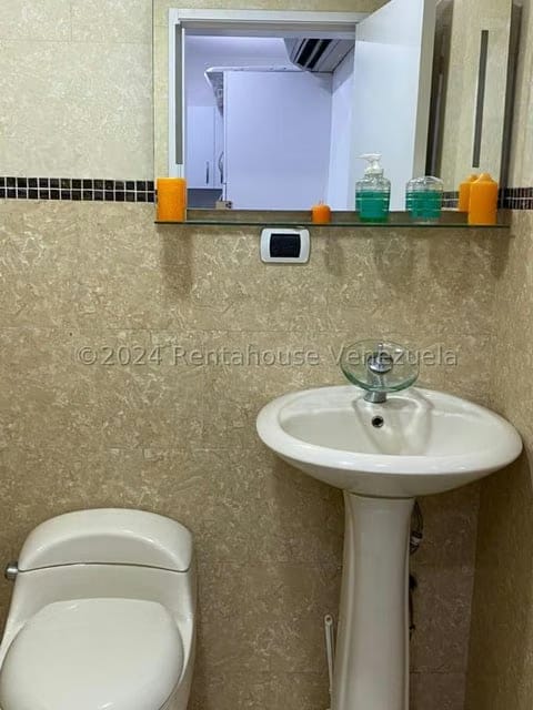 Casa (Multipes Niveles) en Venta en Terrazas de Bella Vista, Distrito Metropolitano - 98