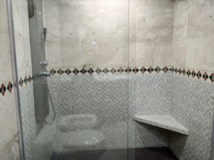 Apartamento (1 Nivel) en Venta en Los Samanes, Distrito Metropolitano - 23