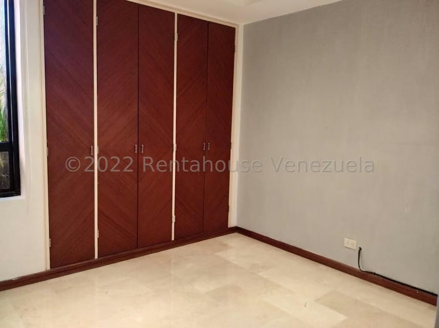 Apartamento (1 Nivel) en Venta en Los Samanes, Distrito Metropolitano - 28