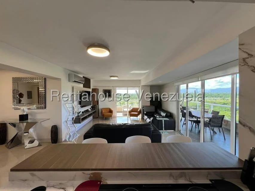 Apartamento (1 Nivel) en Venta en Puerto Encantado, Miranda - 12