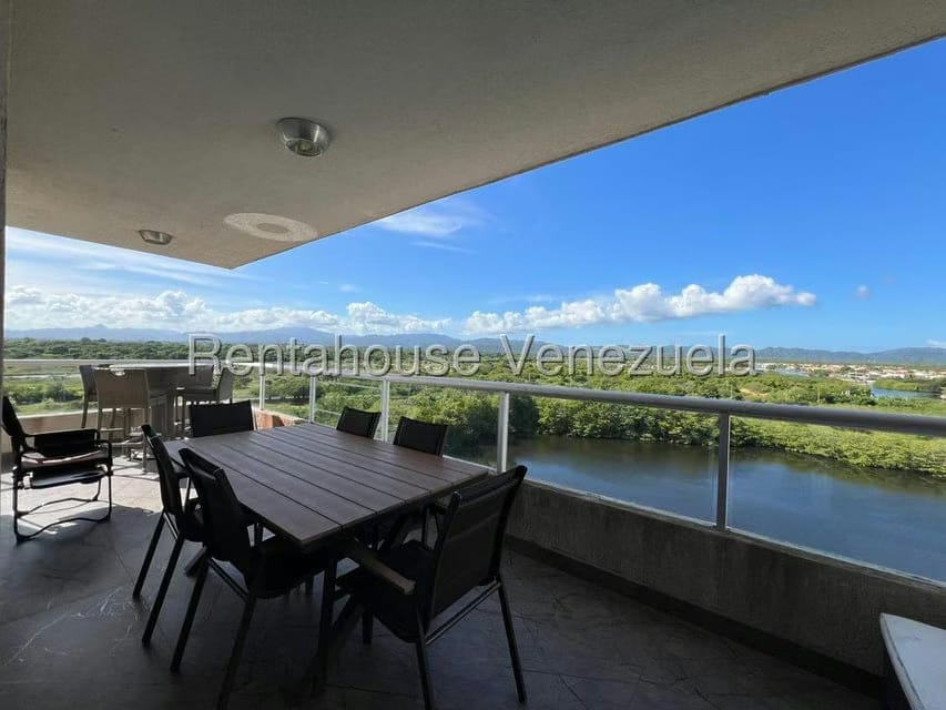 Apartamento (1 Nivel) en Venta en Puerto Encantado, Miranda - 17