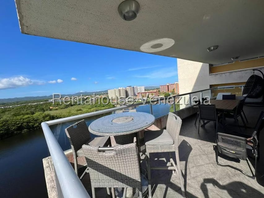 Apartamento (1 Nivel) en Venta en Puerto Encantado, Miranda - 18