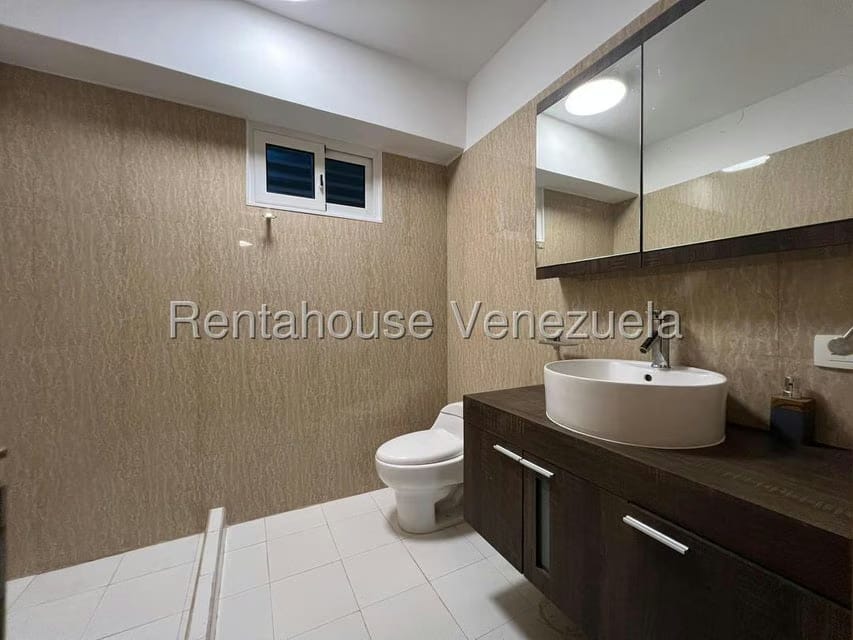 Apartamento (1 Nivel) en Venta en Puerto Encantado, Miranda - 29