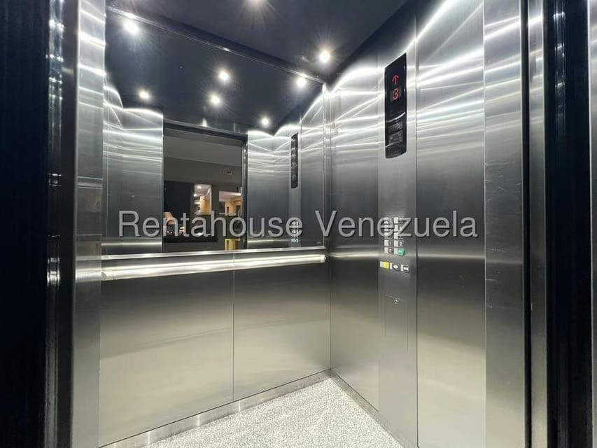 Apartamento (1 Nivel) en Venta en Puerto Encantado, Miranda - 33