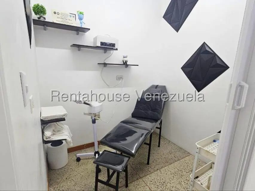Comercial (Oficina) en Alquiler en El Marques, Distrito Metropolitano - 23
