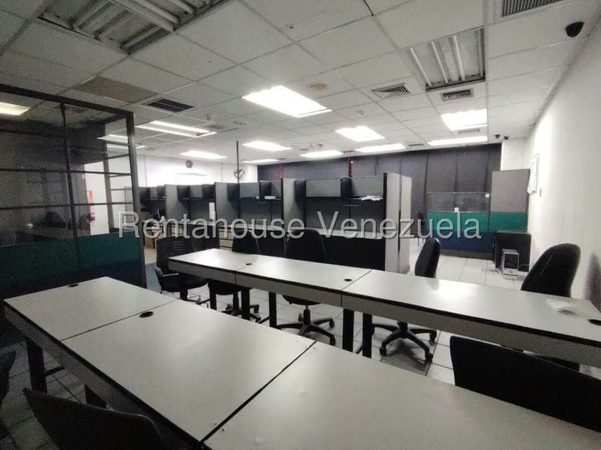 Comercial (Local Comercial) en Alquiler en La California Norte, Distrito Metropolitano - 8