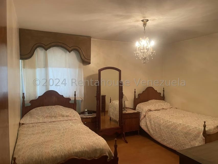 Apartamento (1 Nivel) en Venta en La Florida, Distrito Metropolitano - 16