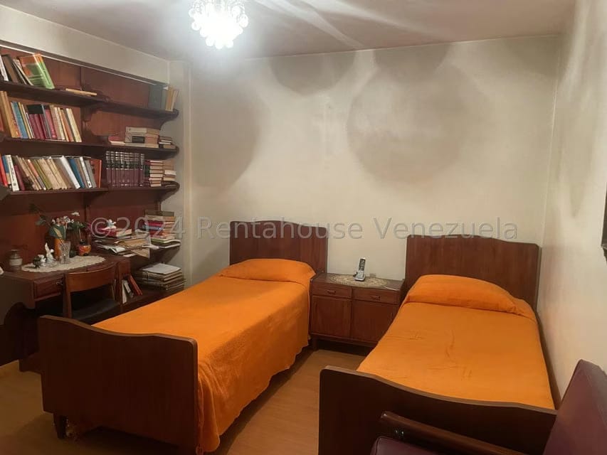 Apartamento (1 Nivel) en Venta en La Florida, Distrito Metropolitano - 22