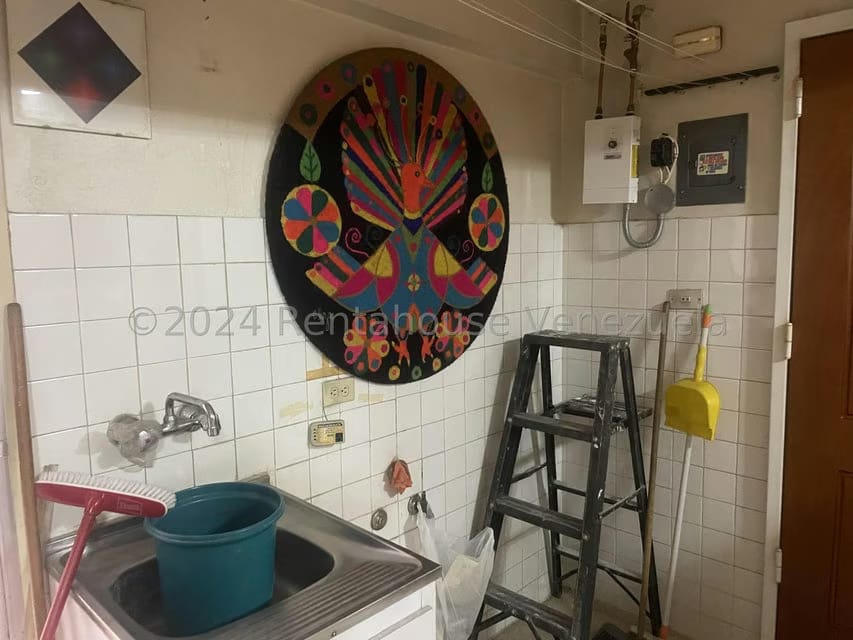 Apartamento (1 Nivel) en Venta en La Florida, Distrito Metropolitano - 32