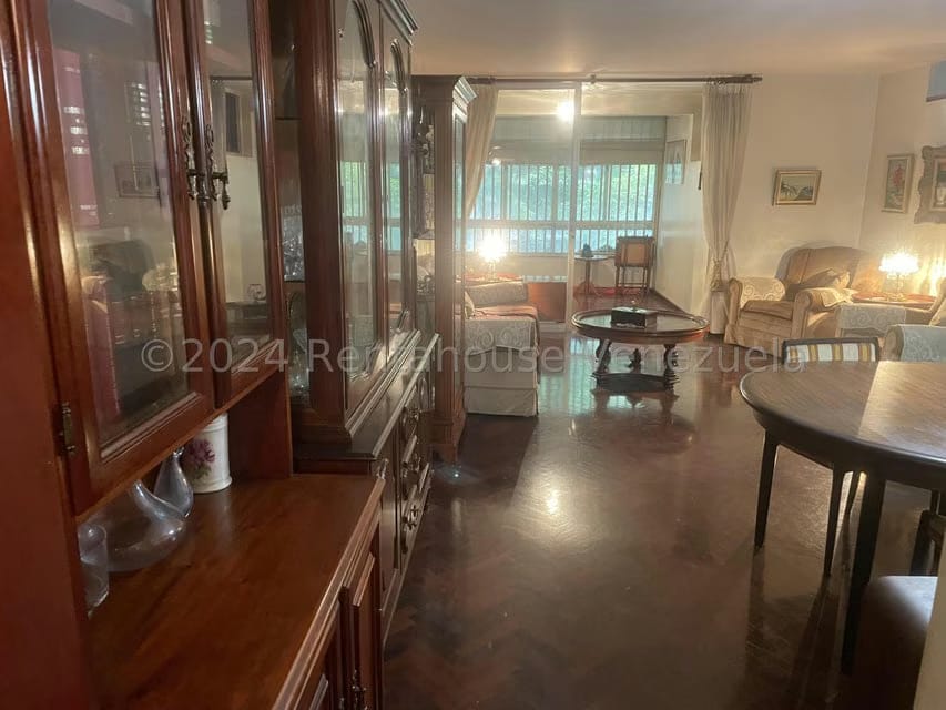 Apartamento (1 Nivel) en Venta en La Florida, Distrito Metropolitano - 6