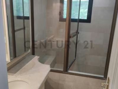 Exclusivo apartamento ubicado en zona segura, calle cerrada - 4