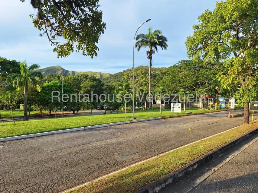 Casa (Multipes Niveles) en Venta en Altos de Guataparo, Carabobo - 29